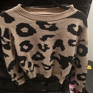 SHEIN Black and Tan Leopard Print Sweater